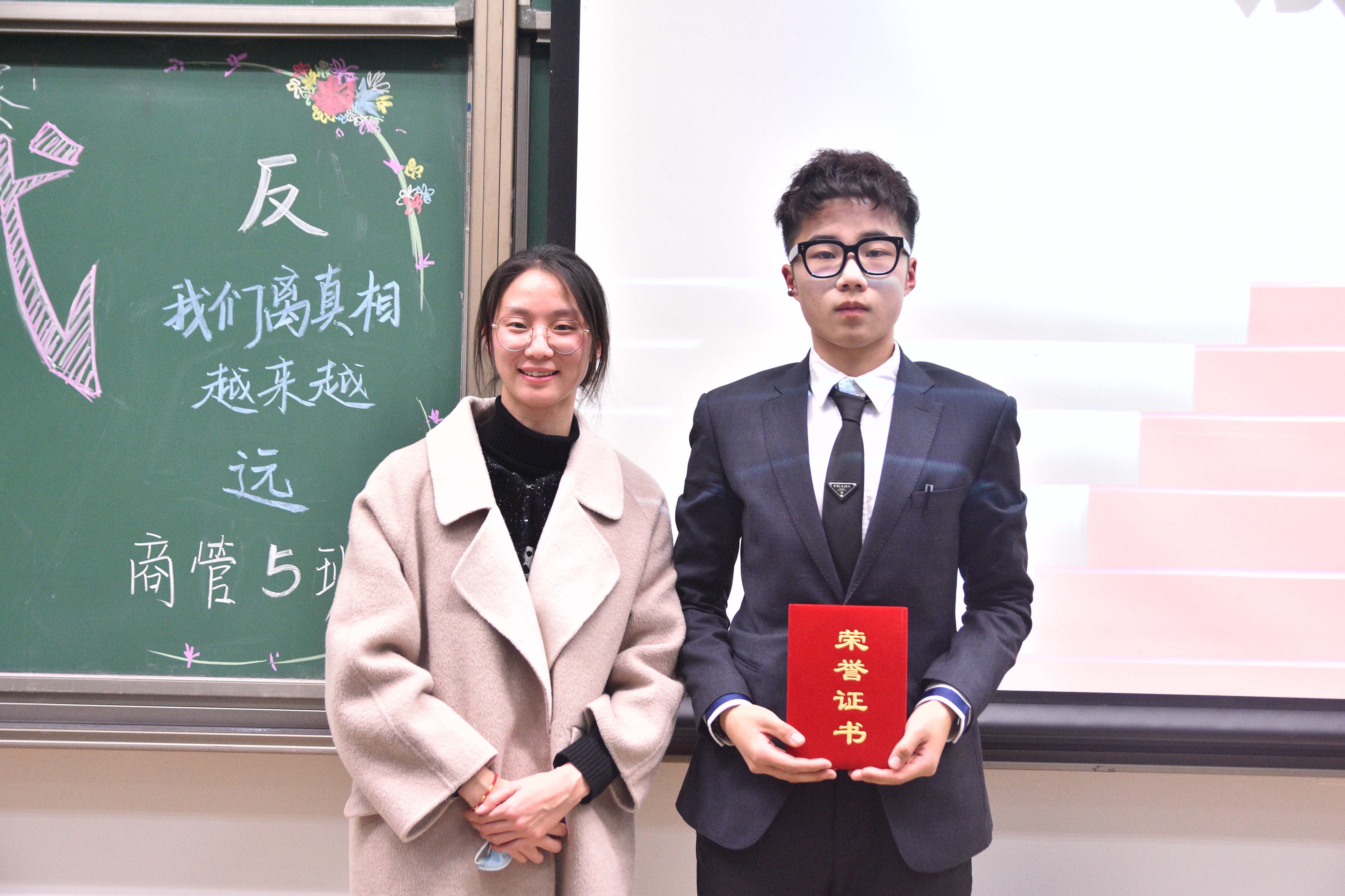 e7332859f92243a883a32ea587547a0e.jpg e7332859f92243a883a32ea587547a0e.jpg